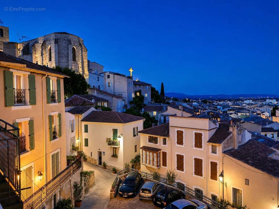 Maison à HYERES