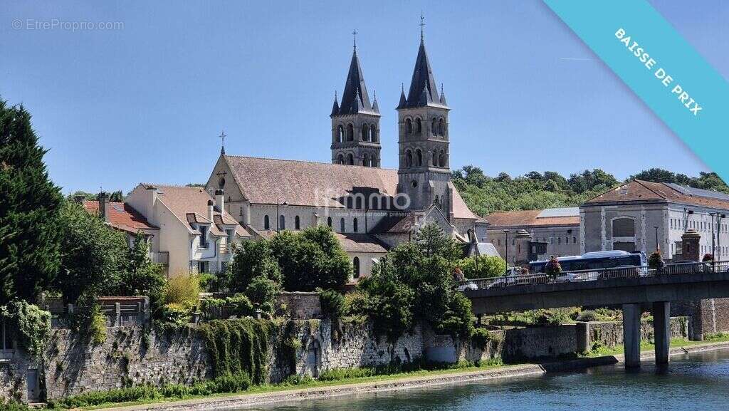 Appartement à MELUN