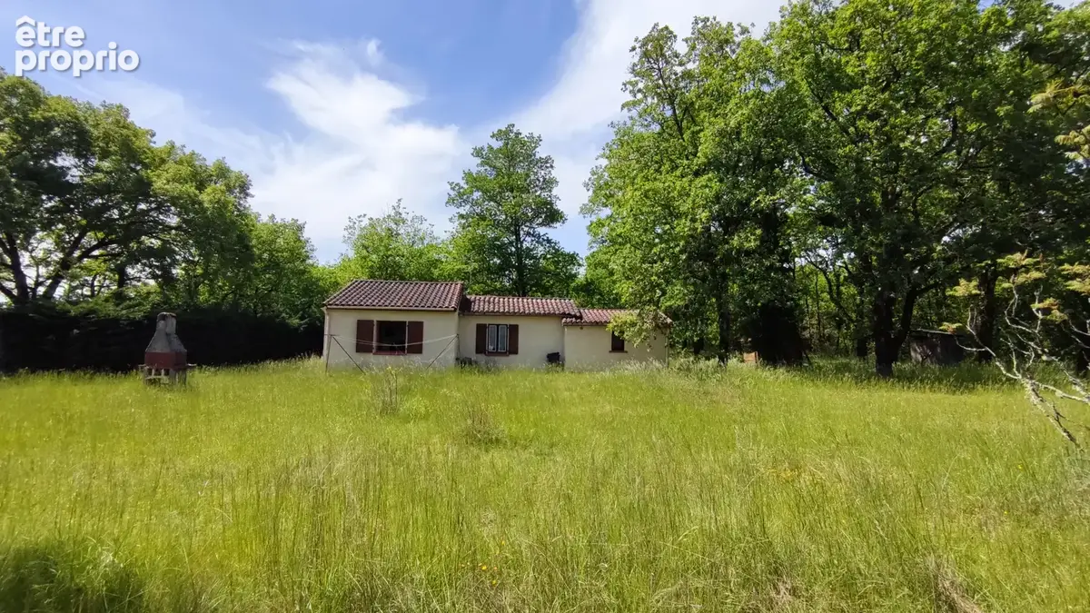Maison contemporaine des années 80, avec un terrain clôturé de 3214 m2 - photo 12