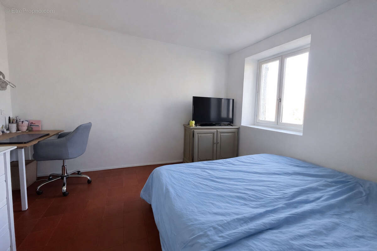 Appartement à LA COLLE-SUR-LOUP