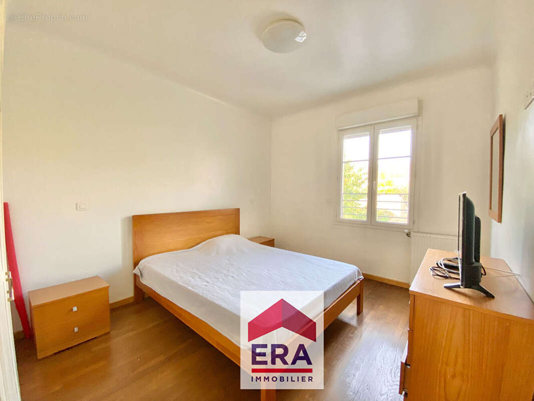 Maison à SARTROUVILLE