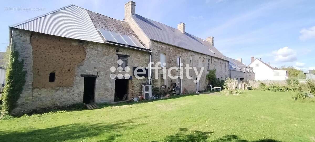 Maison à SAINTE-MERE-EGLISE
