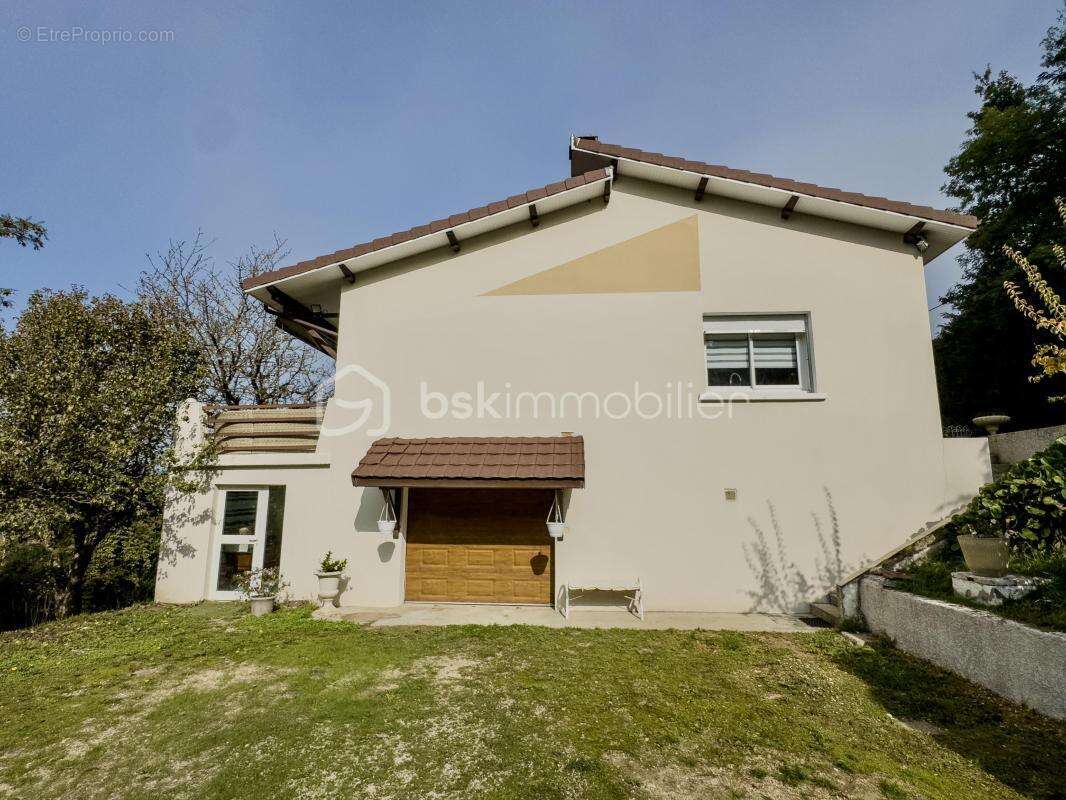 Villa 200 m² – Piscine à débordement – Terrain 2 500 m² – Aucun vis-à-vis - photo 2