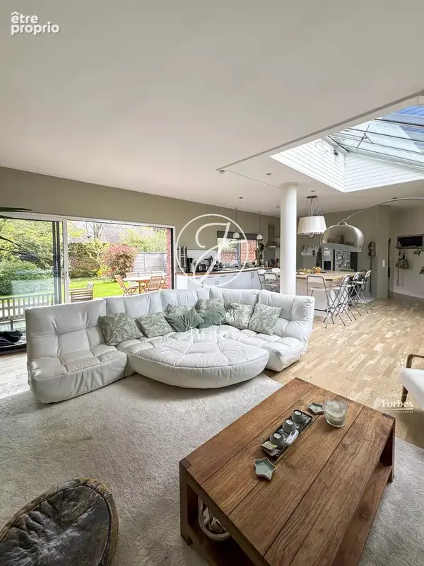 Marcq-en-Barœul – HIPPODROME – Élégante maison flamande – 8 pièces – 6 chambres – Jardin paysager – Studio indépendant – Garage - photo 13