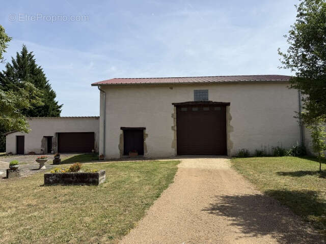 Maison à BULHON