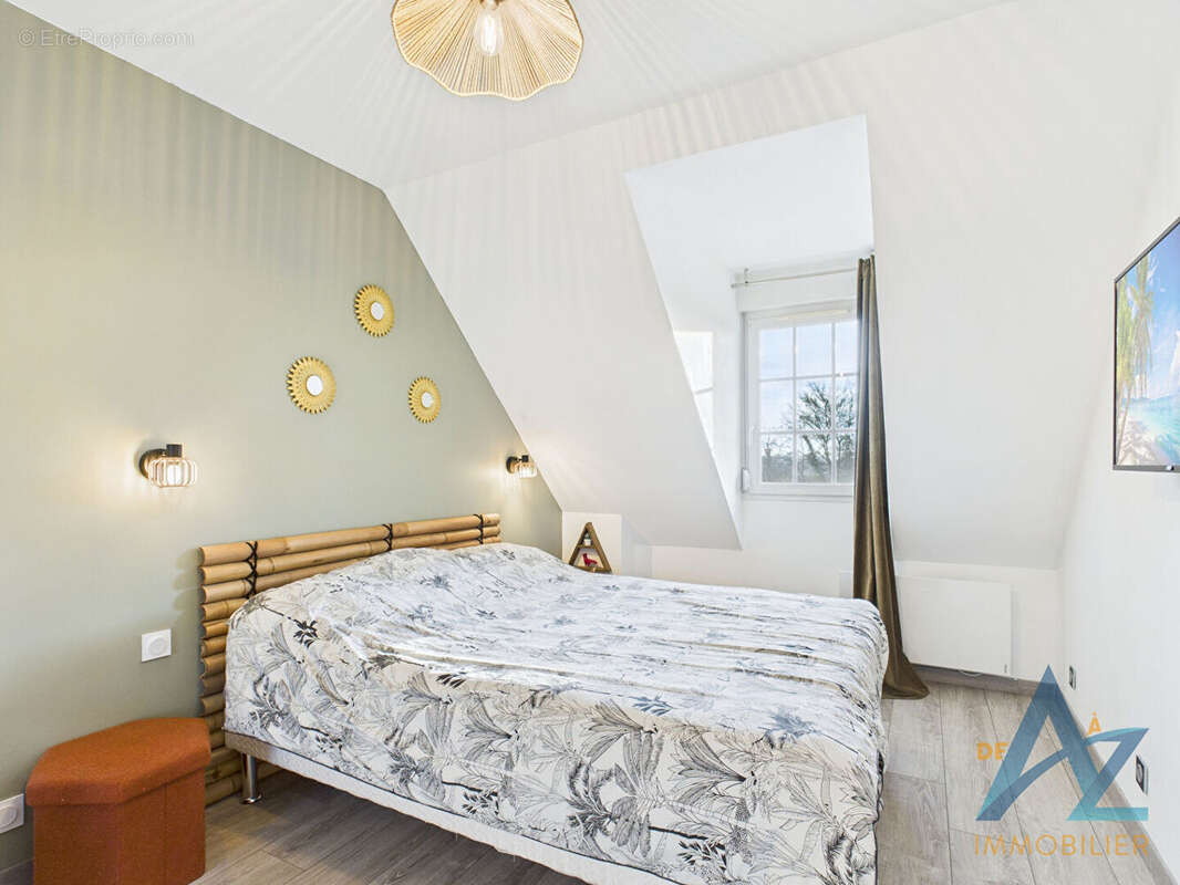 Maison à SAINT-OUEN-DU-MESNIL-OGER