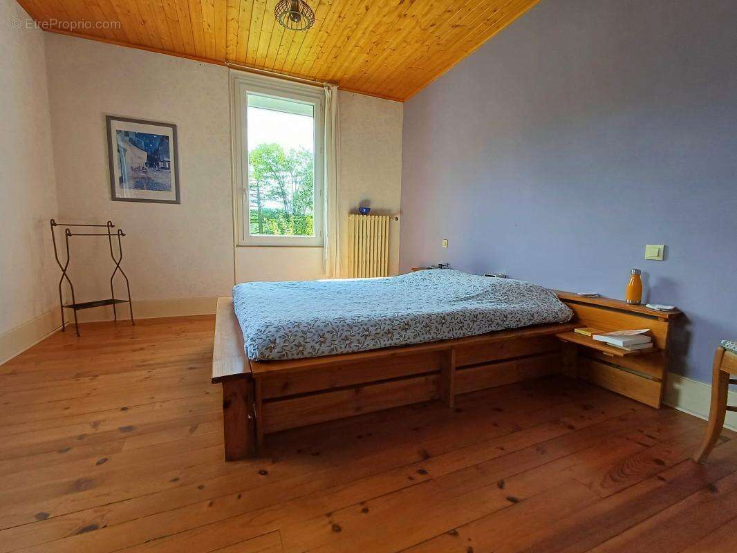 Maison à LES ECHELLES