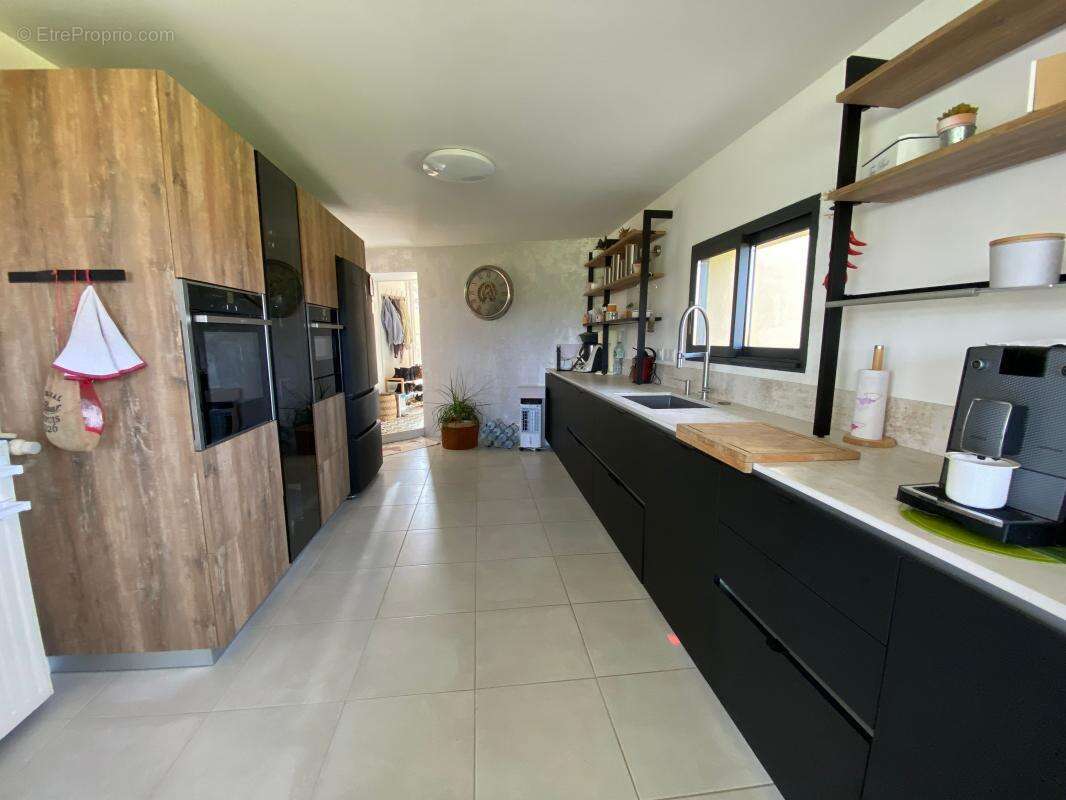 Maison à SAINTE-ALVERE