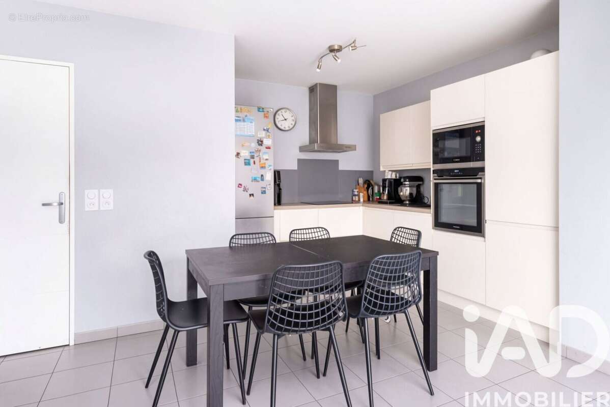 Photo 6 - Appartement à BRON