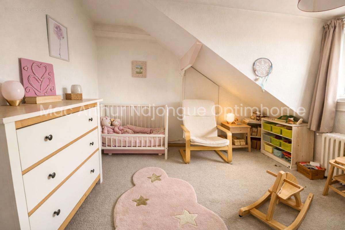 Maison 1930 à vendre 5 pièces ' chambres - Jardin et dépendance indépendante – Quartier Pasteur à Sannois - photo 10