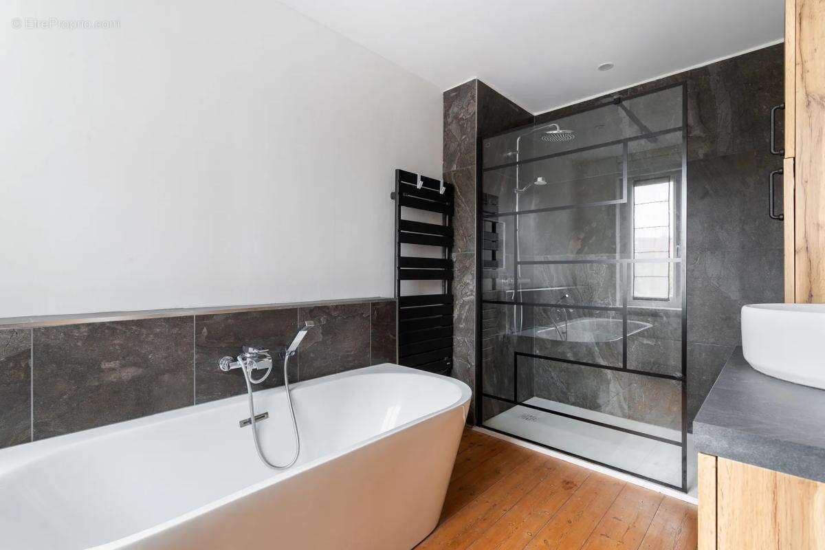 Maison à MONS-EN-BAROEUL