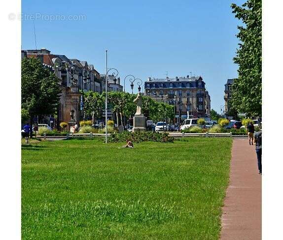 Appartement à MAISONS-LAFFITTE