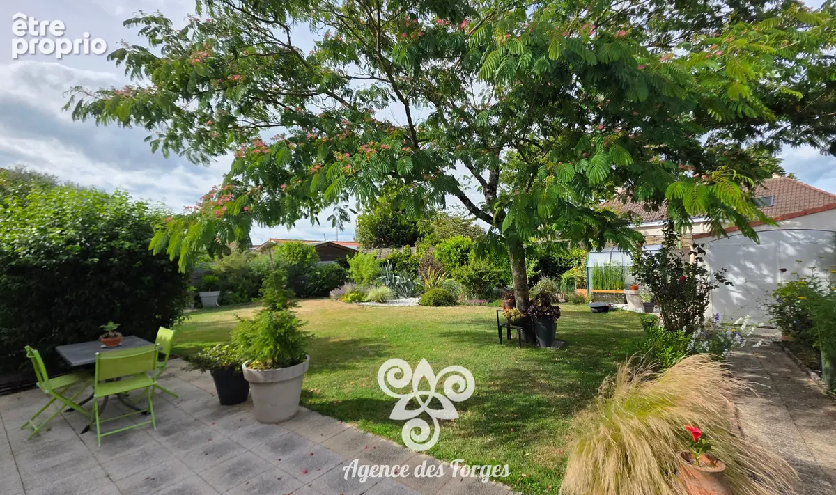 Maison plain pied - 3 chambres + bureaux / 606m² de terrain / Saint Julien De Concelles - photo 2