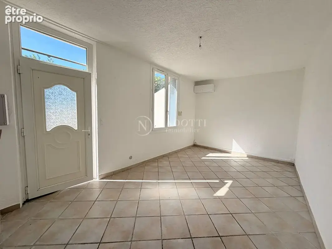 À vendre Maison de plain-pied proche du centre-ville. - photo 3