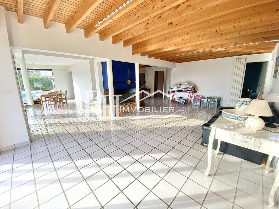 Maison à GIVRAND