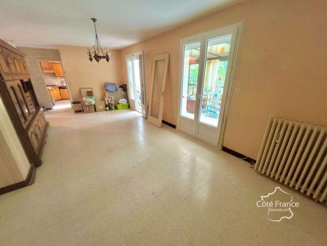 Très belle Maison familiale de 135 m2 avec vaste terrain arb - photo 8