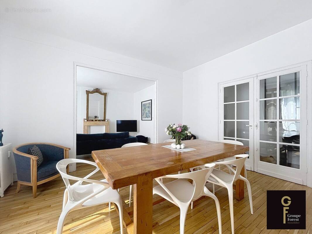 Appartement 125 m² à La Madeleine  - photo 3