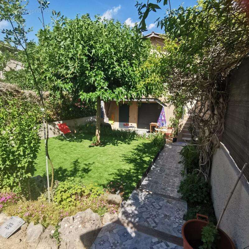 Maison de village de 132 m² avec jardin - photo 6