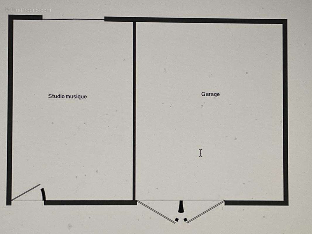Maison 311 m² à Varennes-Jarcy  - photo 23