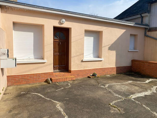 Maison à ECOMMOY