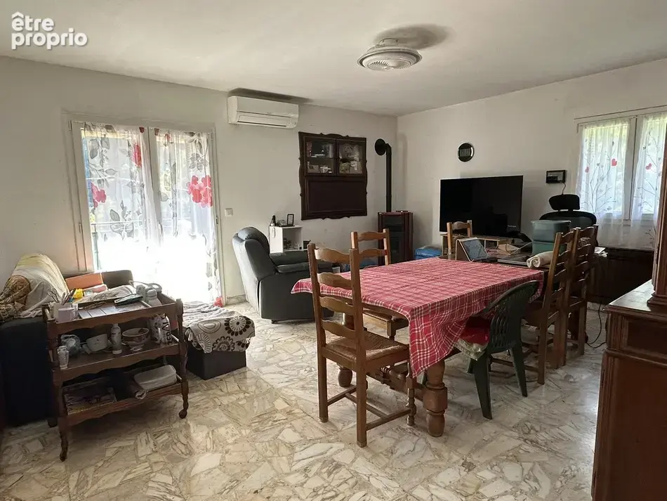 Jolie Maison avec dépendances et terrain - photo 6