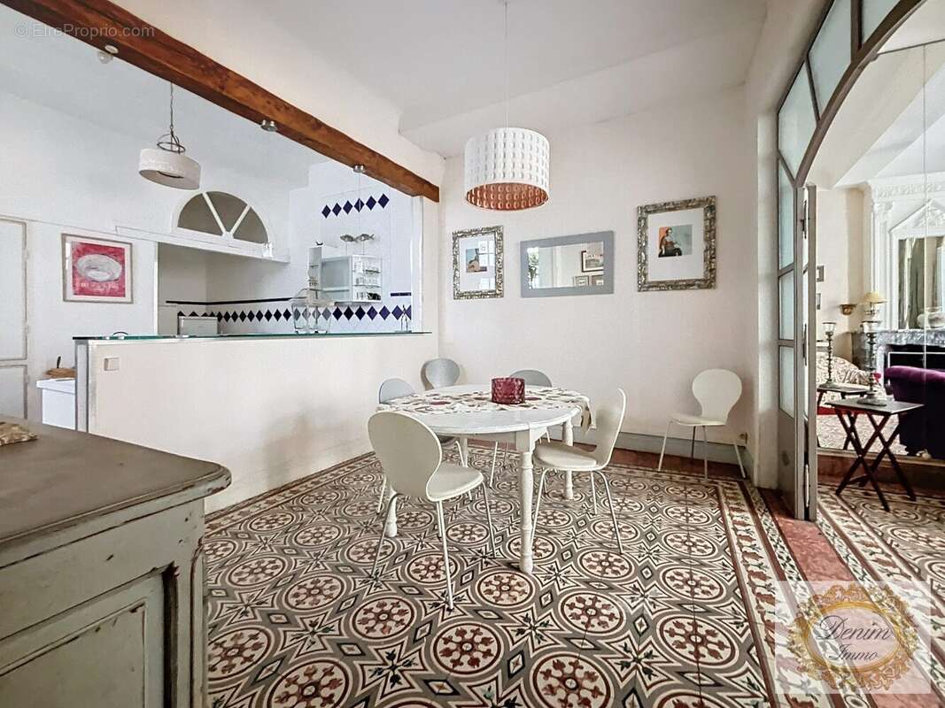 Appartement à NIMES