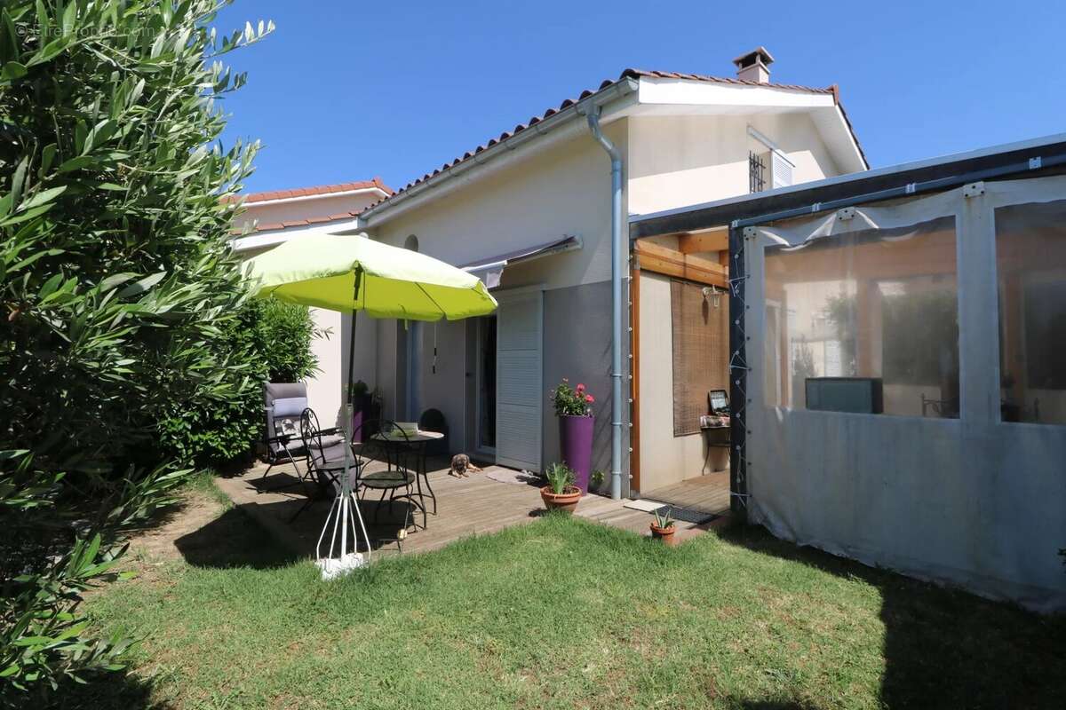 Maison à SOUCIEU-EN-JARREST