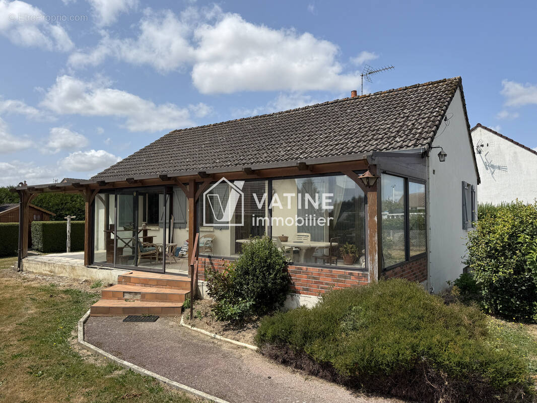 Maison à YERVILLE