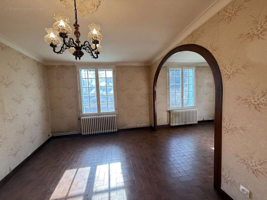 Maison à TOCANE-SAINT-APRE