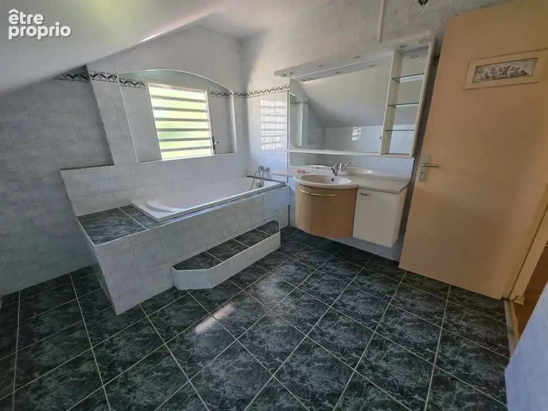 Maison 5 pièces 110 m² – Sainte-Marie, Terrain Élisa – à rénover - photo 7