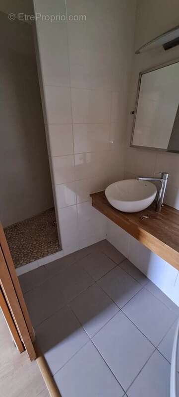 Maison à FIGANIERES