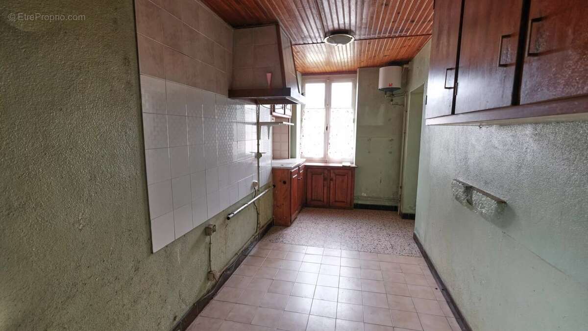 Maison à MONTIGNY-EN-MORVAN