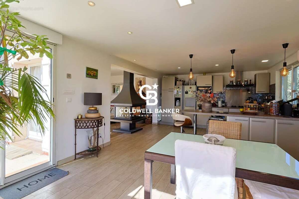 Maison à CAVALAIRE-SUR-MER