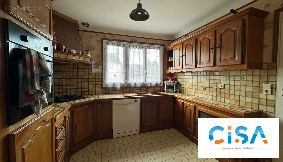 Maison à PONT-SAINTE-MAXENCE