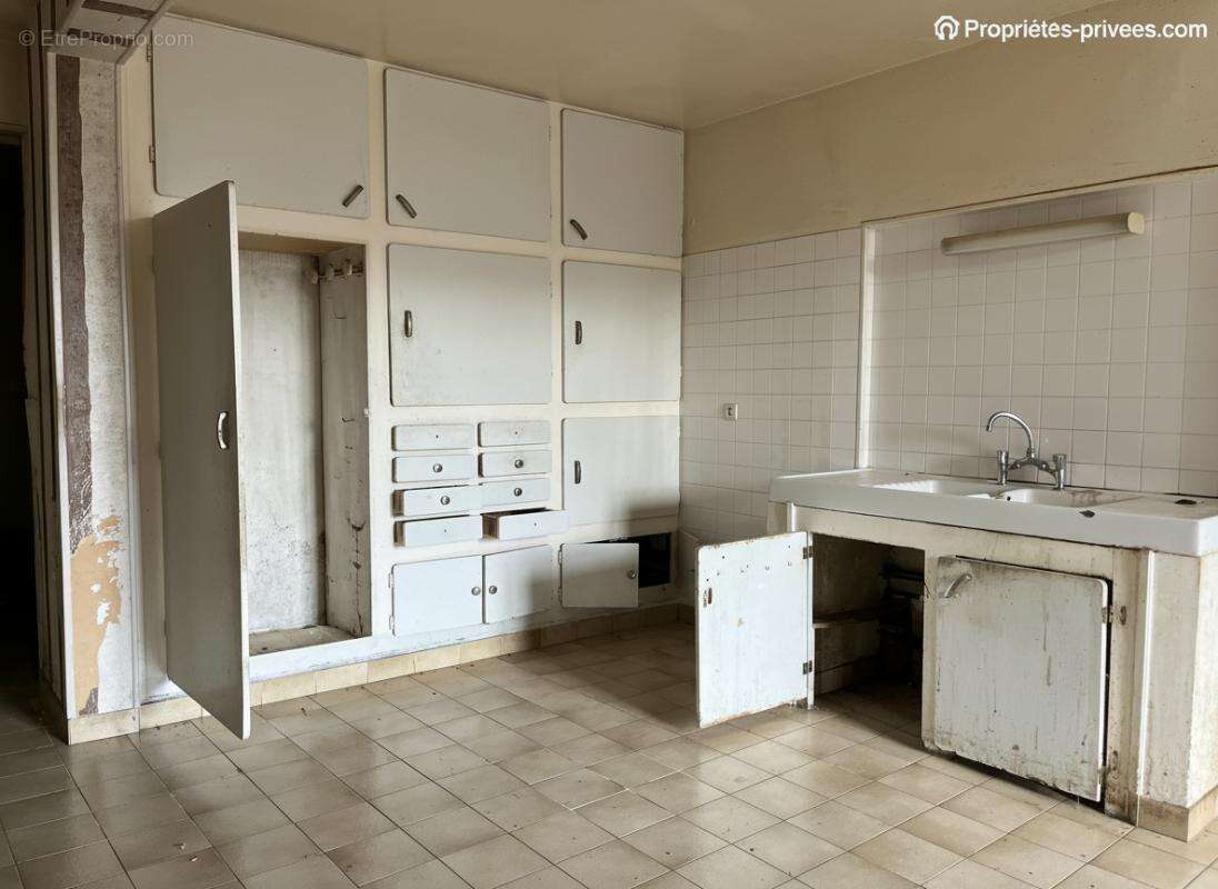 Maison  Brassy 6 pièce(s) 140 m2 - photo 8