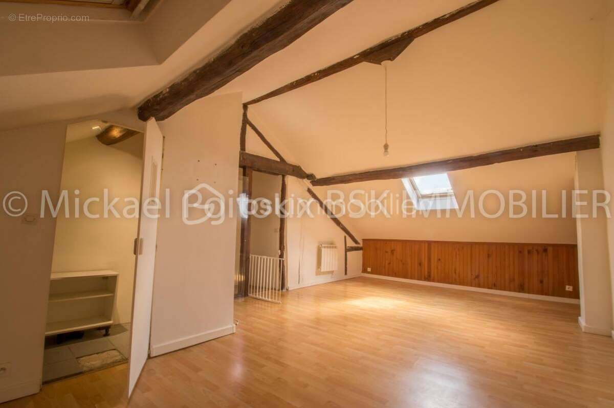 Appartement à LEUVILLE-SUR-ORGE