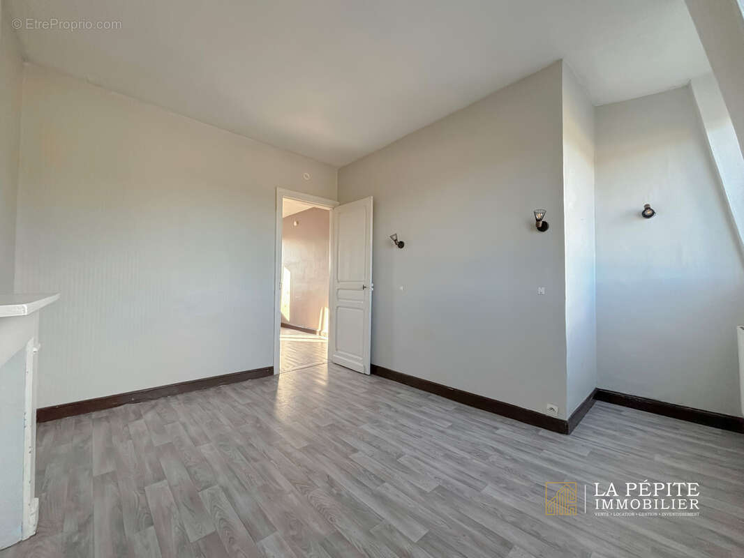 Maison à VALENCIENNES