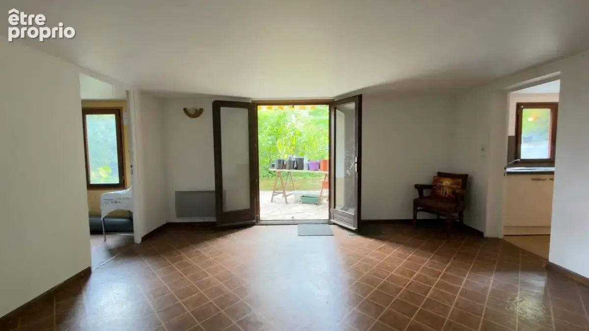 Maison 230 m2 (F3 de 60m², 7 chambres, 2 salle d'eau, une salle de bains - photo 19