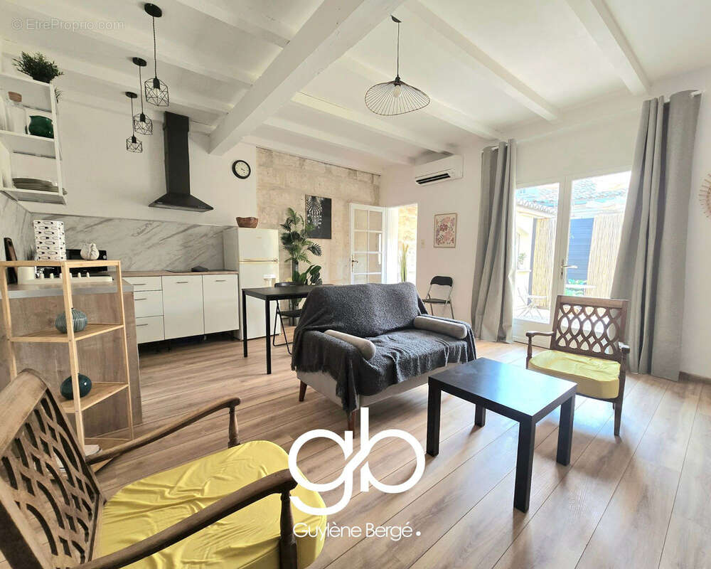 Appartement à AIGUES-MORTES