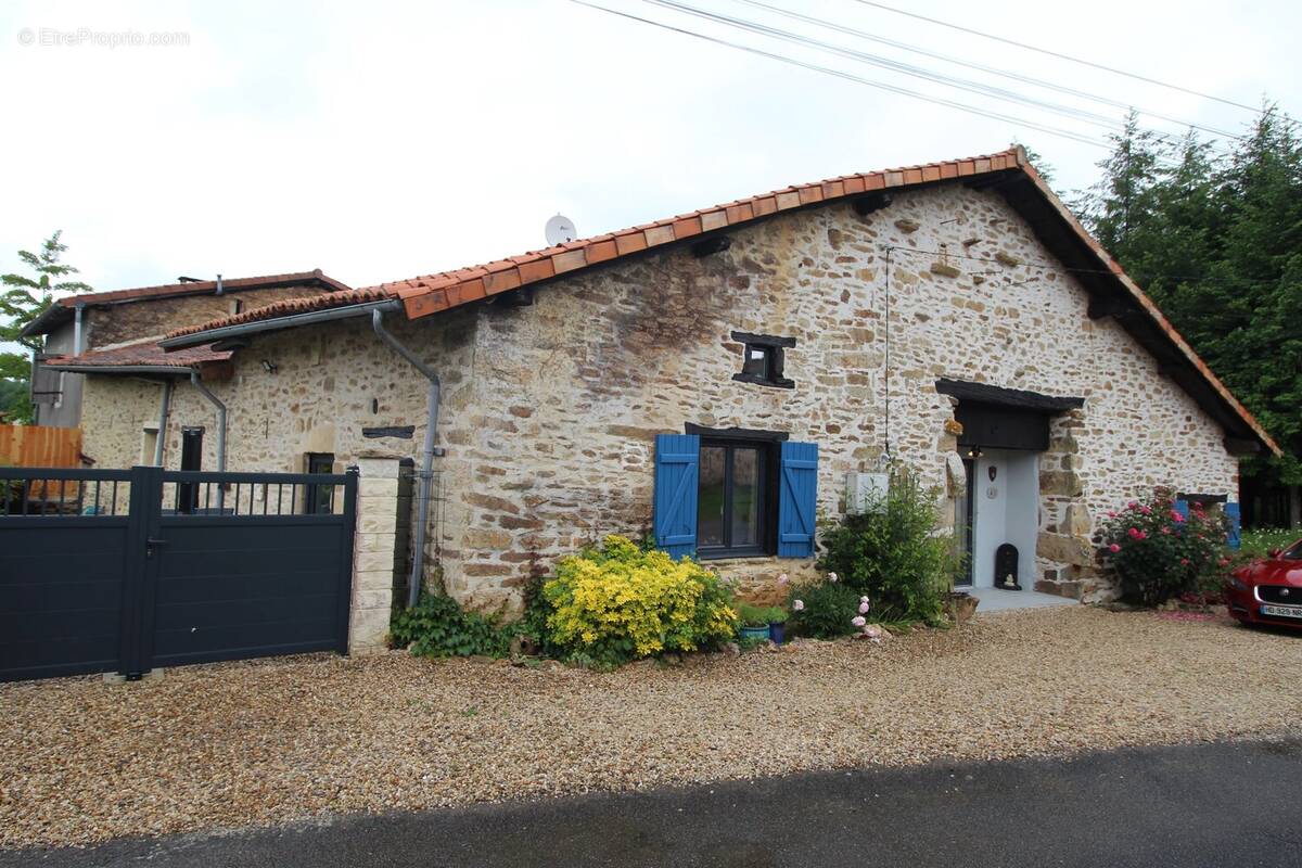 Maison à LE LINDOIS