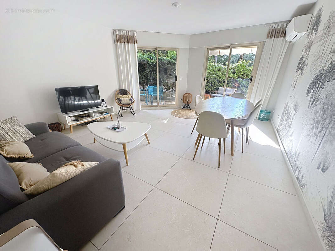 Photo 3 - Appartement à CANNES