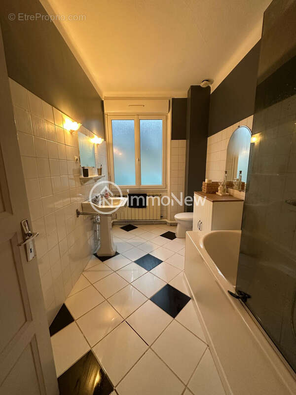 Maison de bourg de 137,55m2 - photo 9