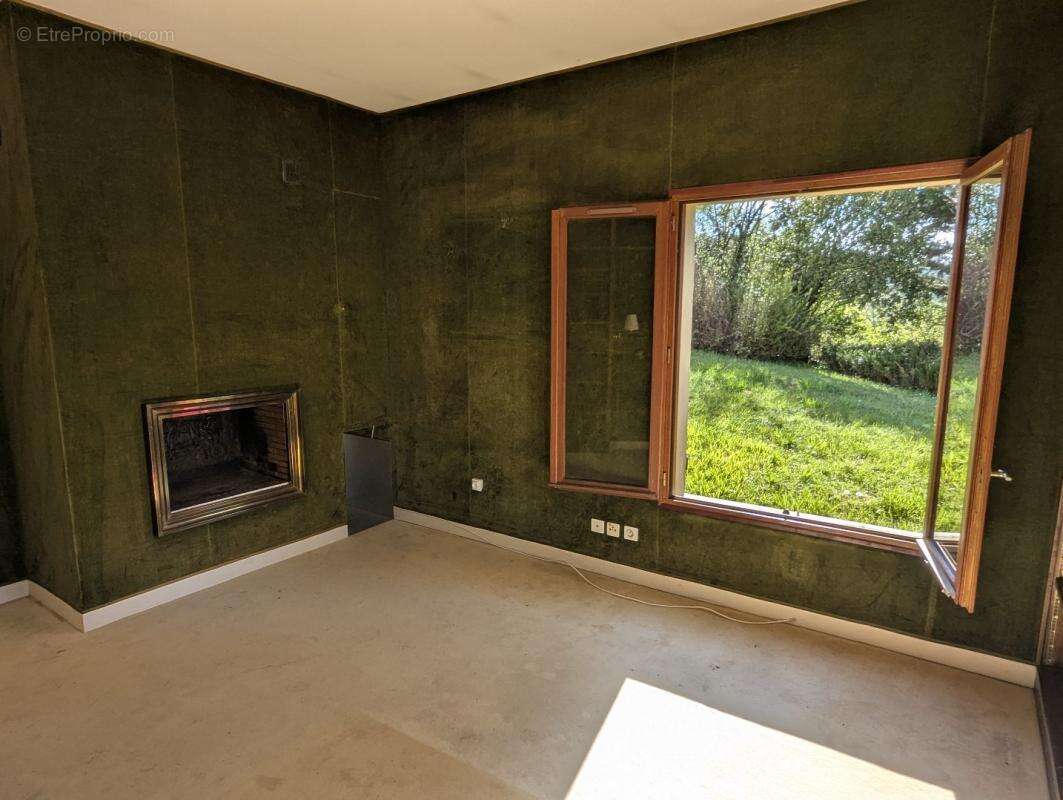 Maison à LE MAS-D'AZIL