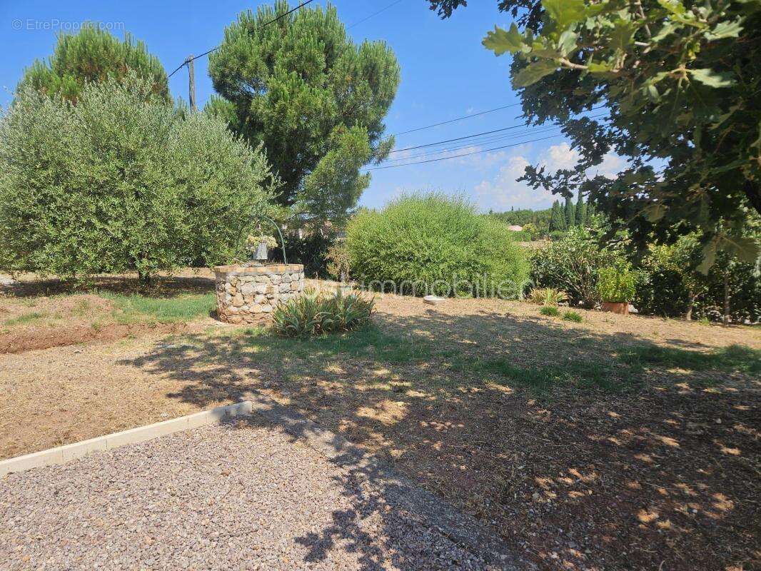 Maison de plain-pied - 1500 m2 de terrain - photo 23