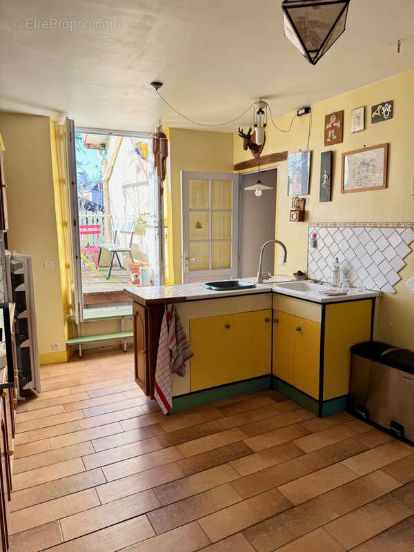 Maison à CORBEIL-ESSONNES