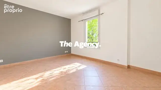 Appartement 3 pièces 68 m² à vendre à Marseille-9e (13009) - photo 2