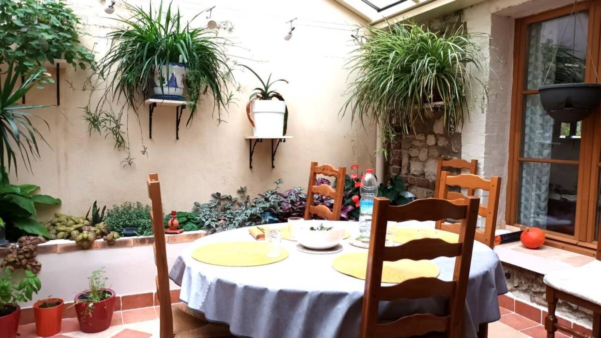 Maison à BEAUMONT-SUR-OISE