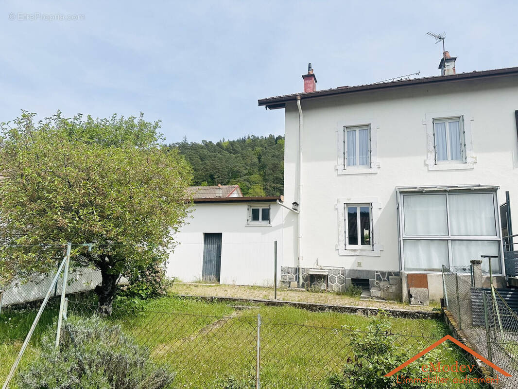 Maison à ELOYES