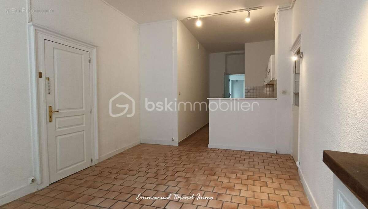 T2 rénové – Rare à la vente en plein centre de Poitiers - photo 2