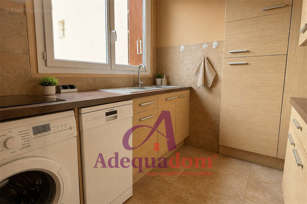Studio avec ascenseur - Centre-ville - photo 3